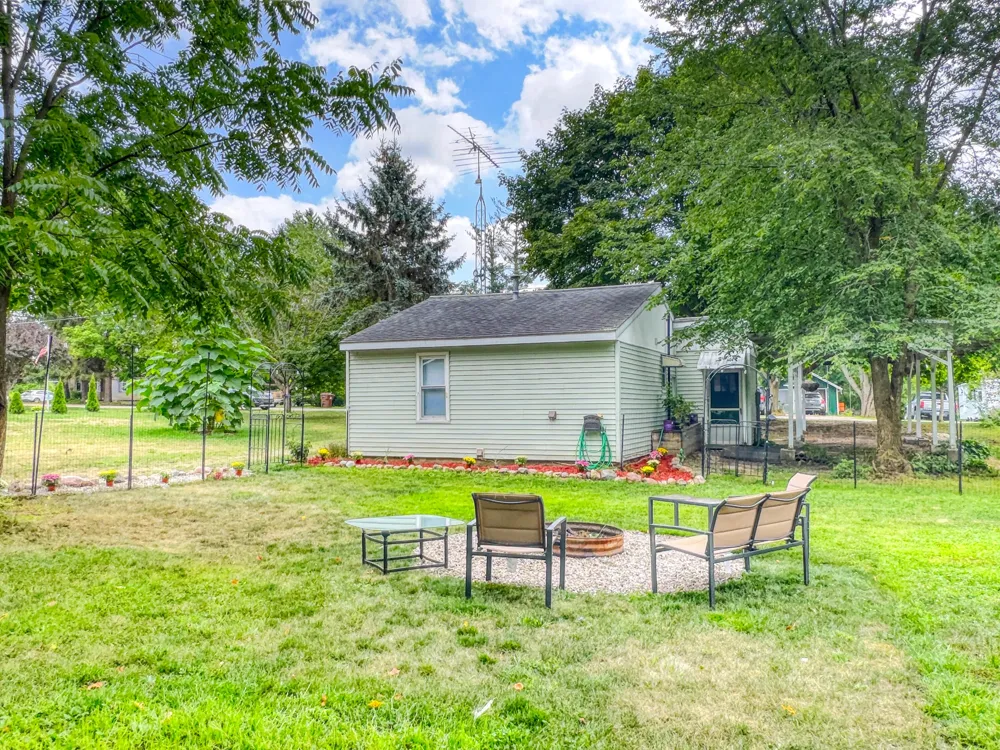 10724 Cutler Street Chippewa Lake, MI 49320
