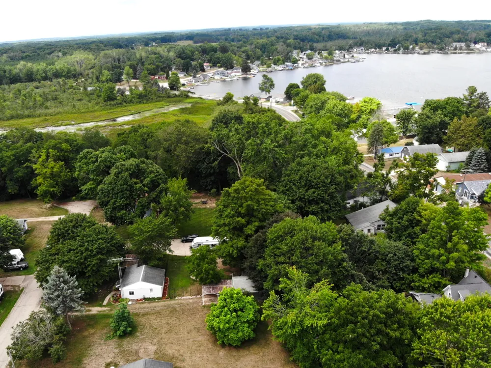 10724 Cutler Street Chippewa Lake, MI 49320