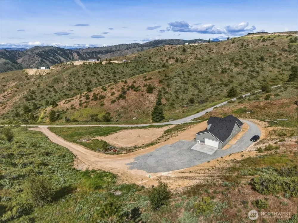 390 True Blue Lane Chelan, WA 98816