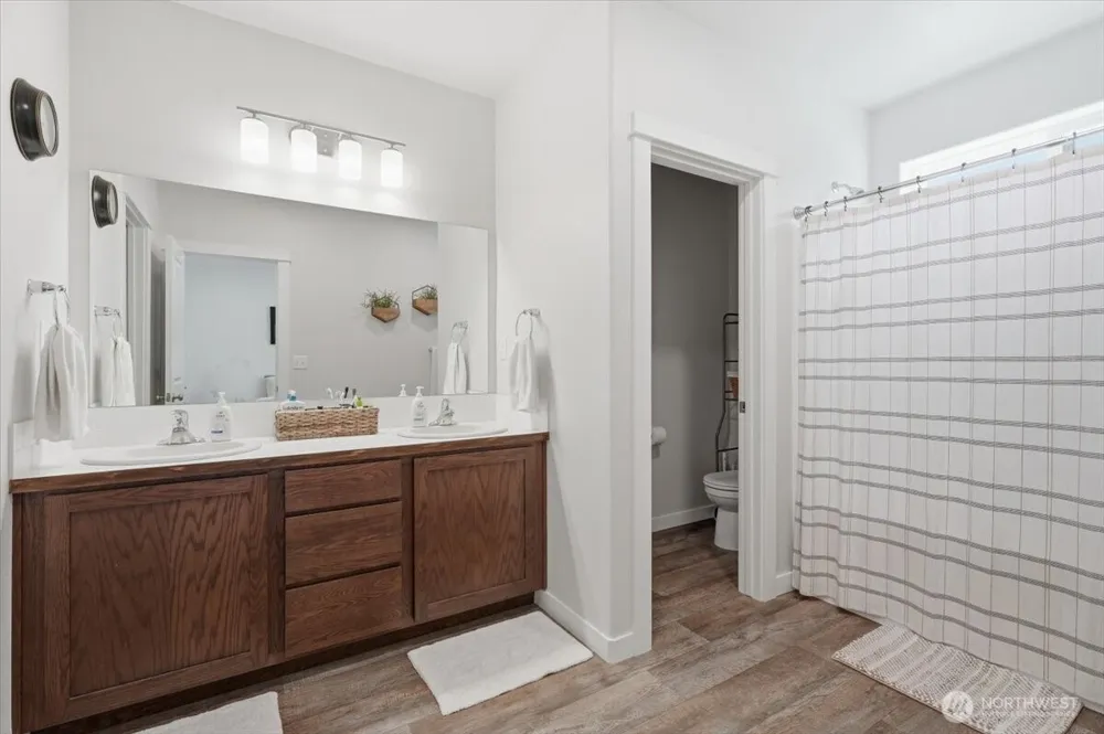 390 True Blue Lane Chelan, WA 98816