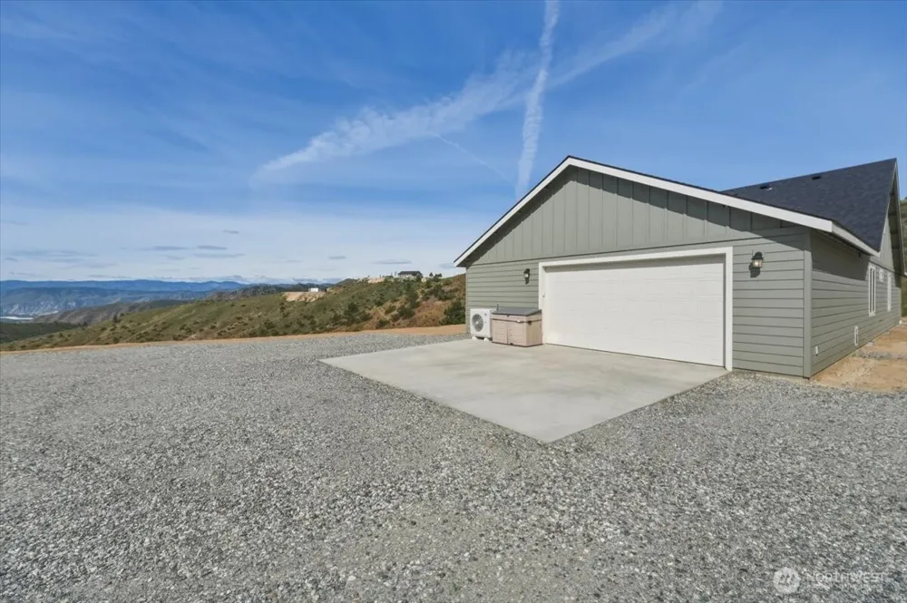 390 True Blue Lane Chelan, WA 98816