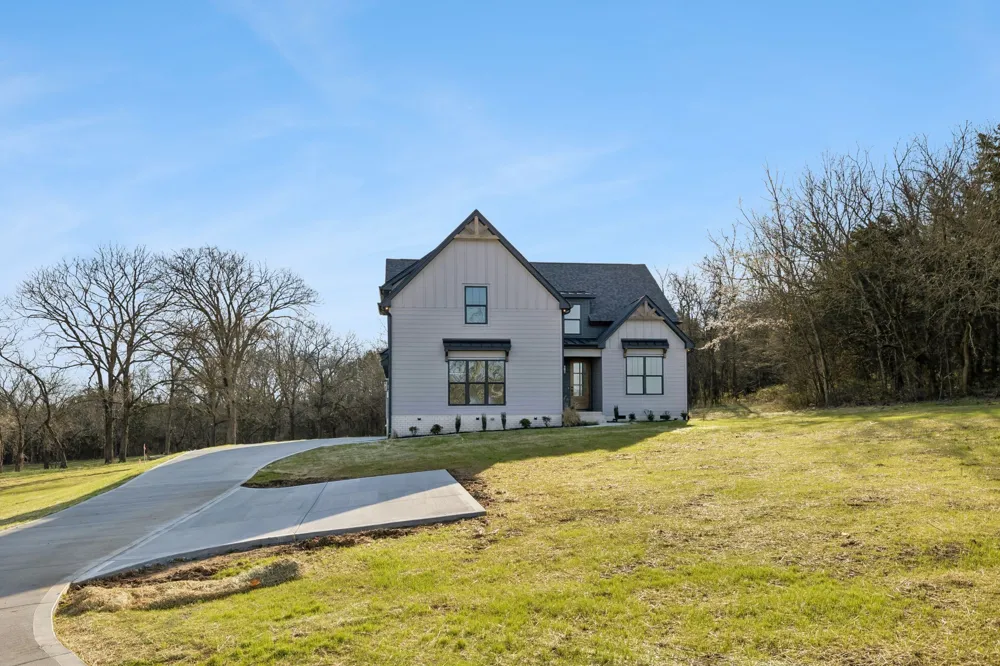 13841 Cainsville Rd Lebanon, TN 37090