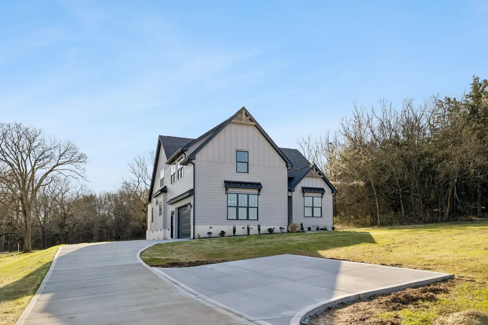 13841 Cainsville Rd Lebanon, TN 37090