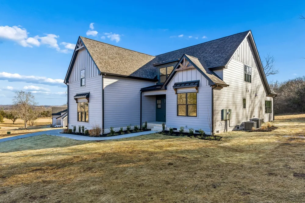 13841 Cainsville Rd Lebanon, TN 37090