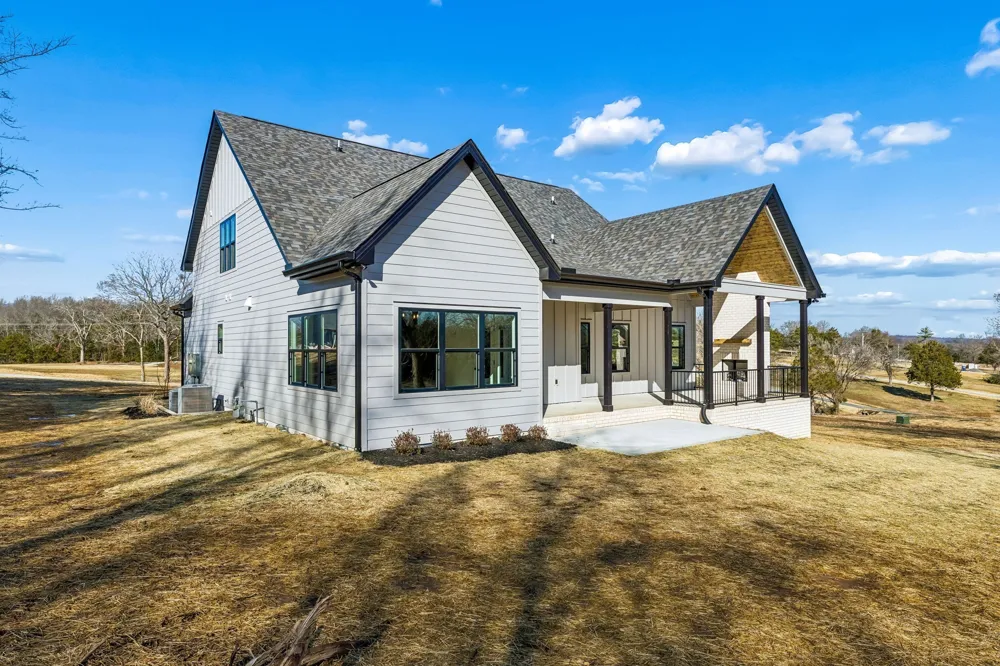 13841 Cainsville Rd Lebanon, TN 37090