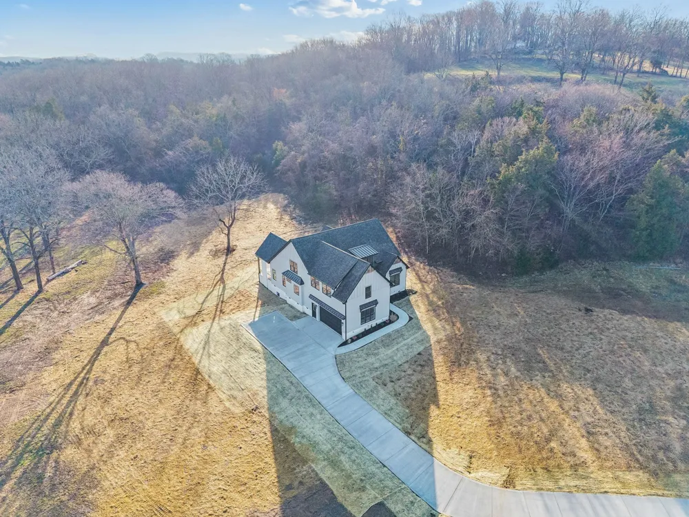 13841 Cainsville Rd Lebanon, TN 37090