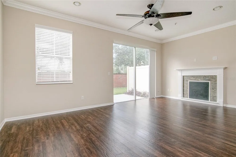 9426 SILVER BUTTONWOOD STREET Orlando, FL 32832