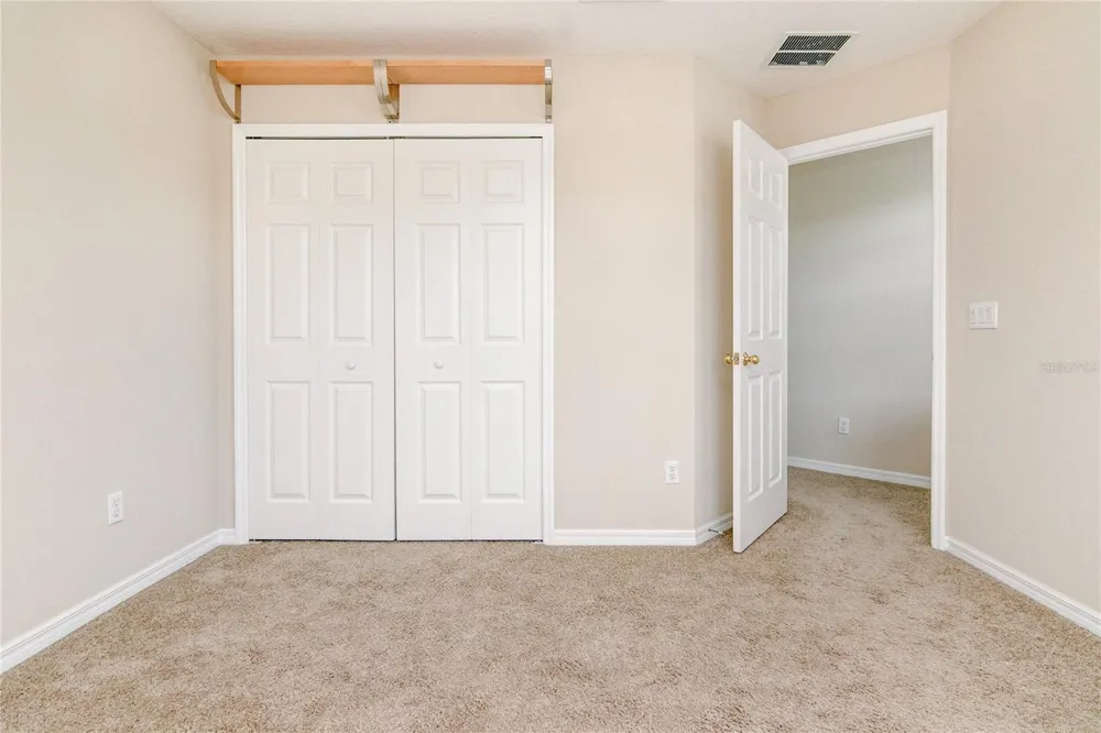 9426 SILVER BUTTONWOOD STREET Orlando, FL 32832