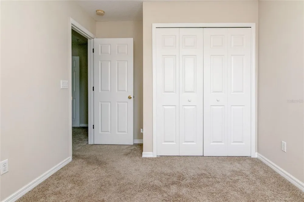 9426 SILVER BUTTONWOOD STREET Orlando, FL 32832