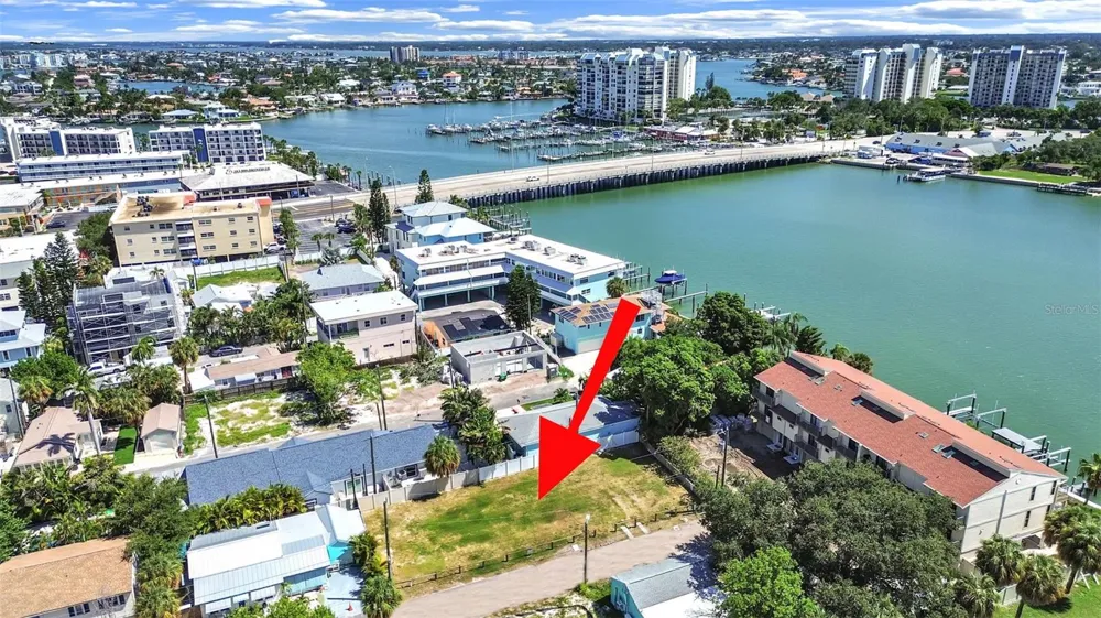 140 92ND AVENUE Treasure Island, FL 33706