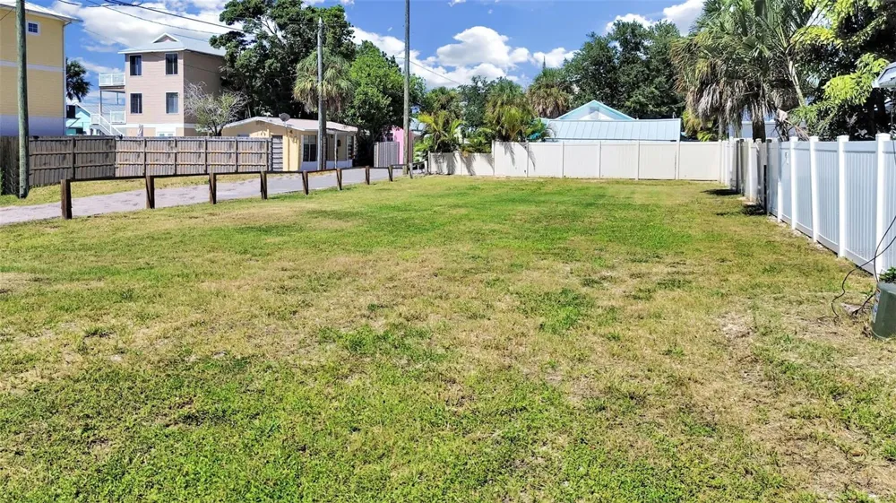 140 92ND AVENUE Treasure Island, FL 33706