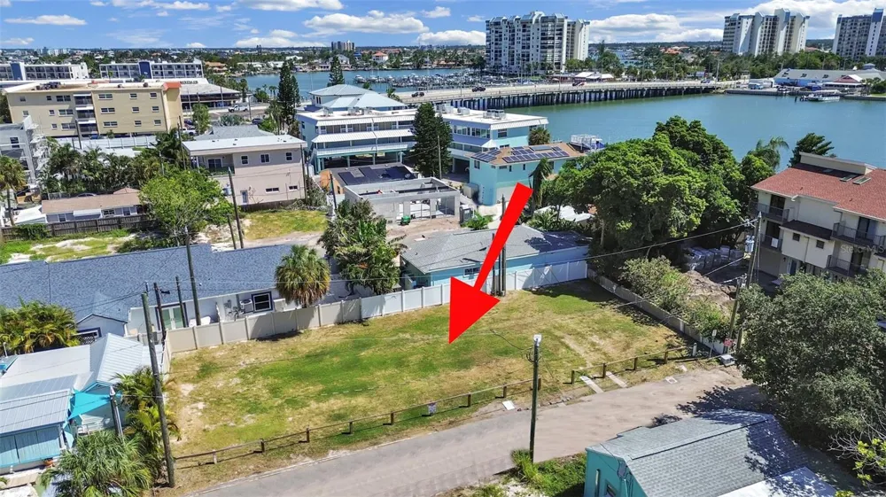 140 92ND AVENUE Treasure Island, FL 33706