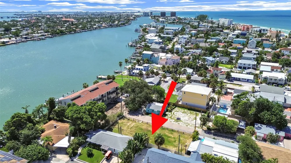 140 92ND AVENUE Treasure Island, FL 33706