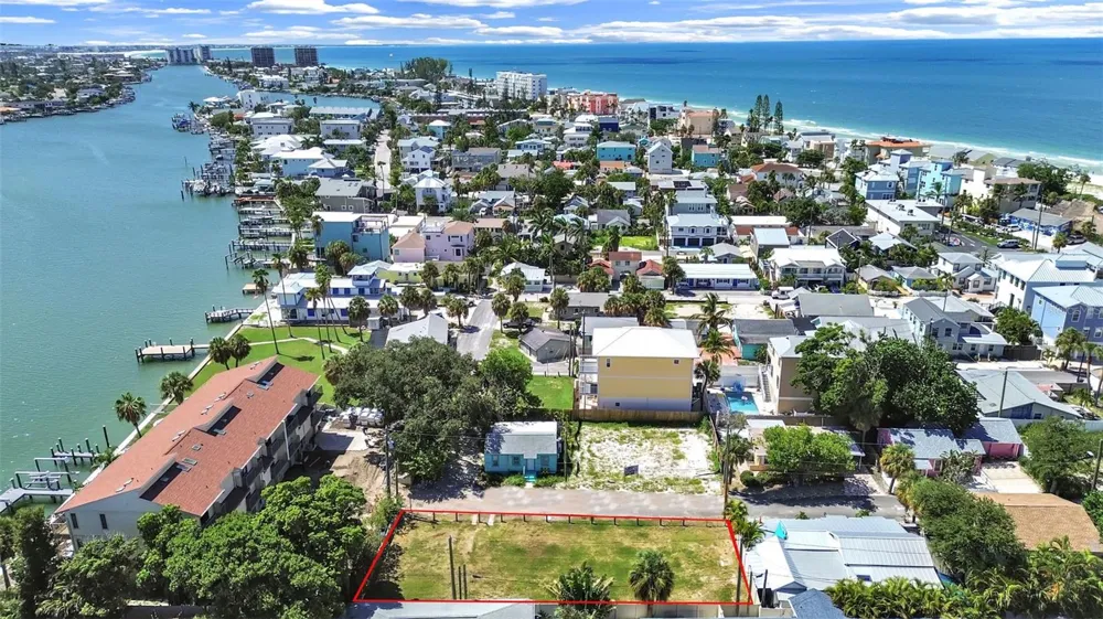 140 92ND AVENUE Treasure Island, FL 33706