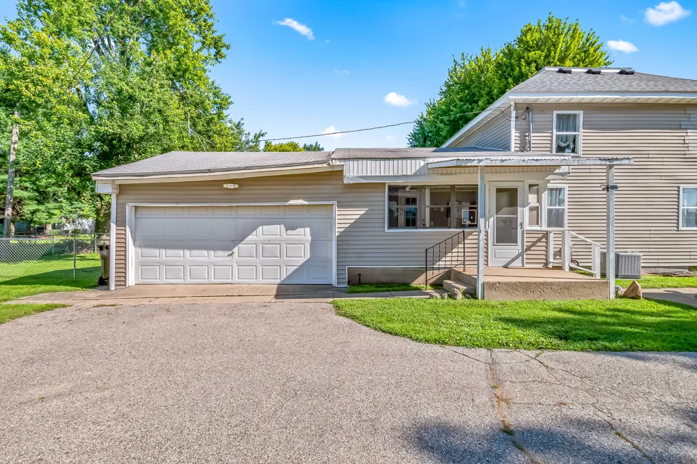 804 S Angola Road Kinderhook Township, MI 49036