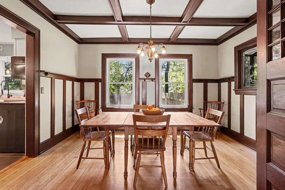 129 S Berkley Street Kalamazoo Charter Township, MI 49006