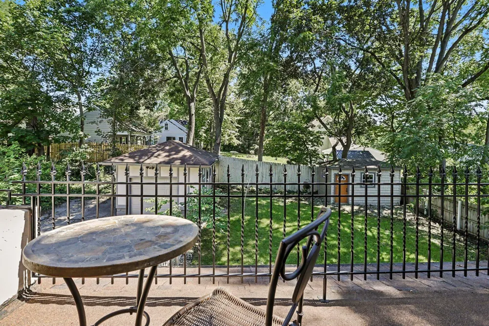 129 S Berkley Street Kalamazoo Charter Township, MI 49006