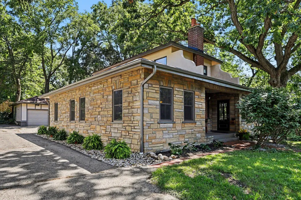 129 S Berkley Street Kalamazoo Charter Township, MI 49006