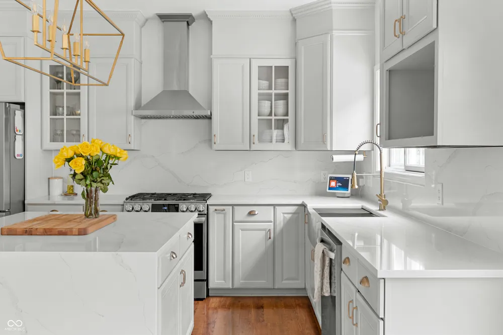 12135 Ashland Drive Fishers, IN 46037