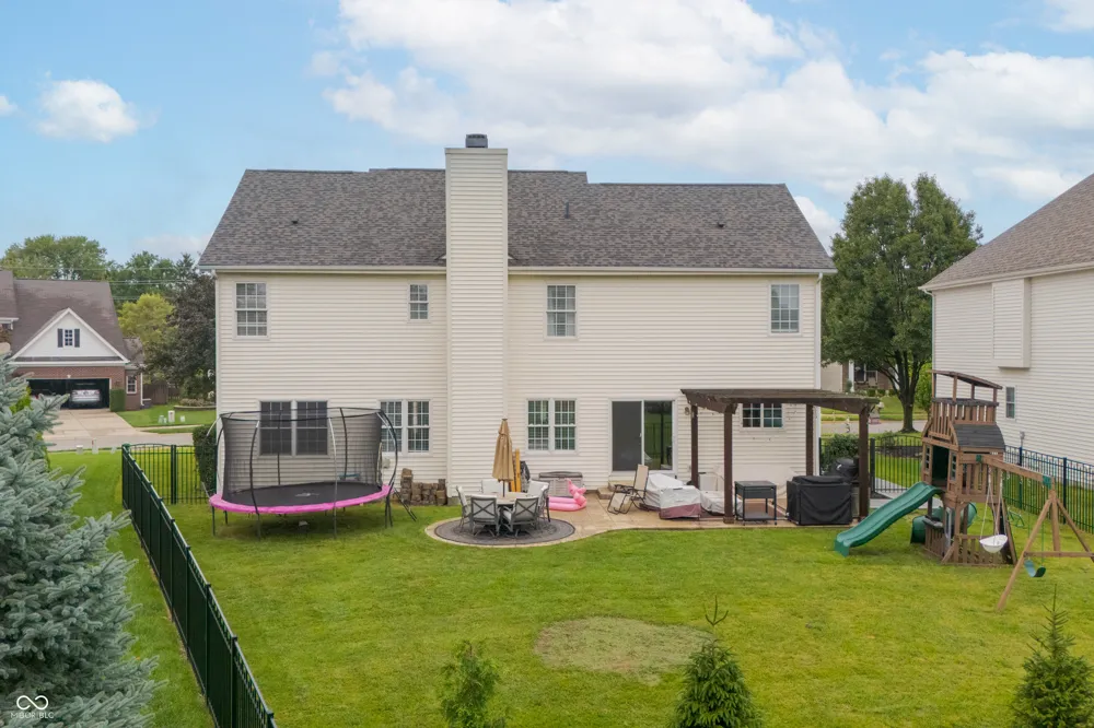 12135 Ashland Drive Fishers, IN 46037