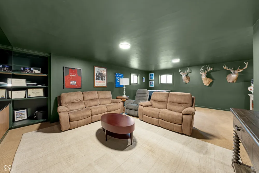 12135 Ashland Drive Fishers, IN 46037