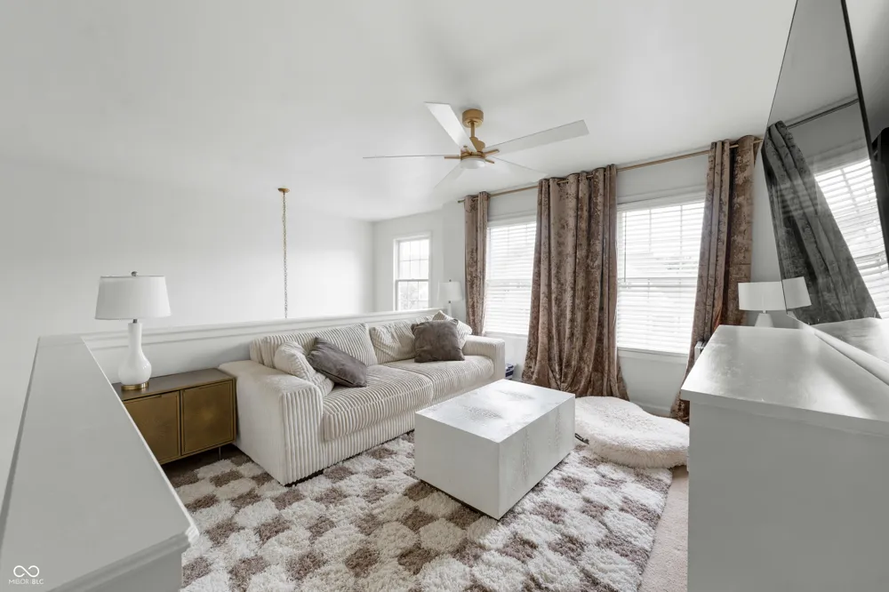 12135 Ashland Drive Fishers, IN 46037