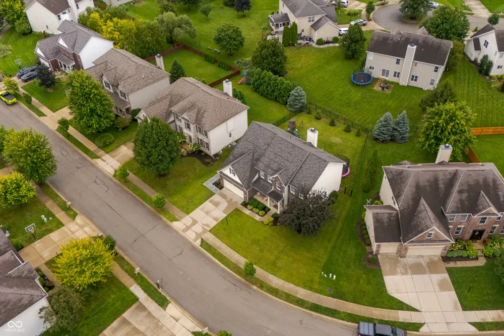 12135 Ashland Drive Fishers, IN 46037