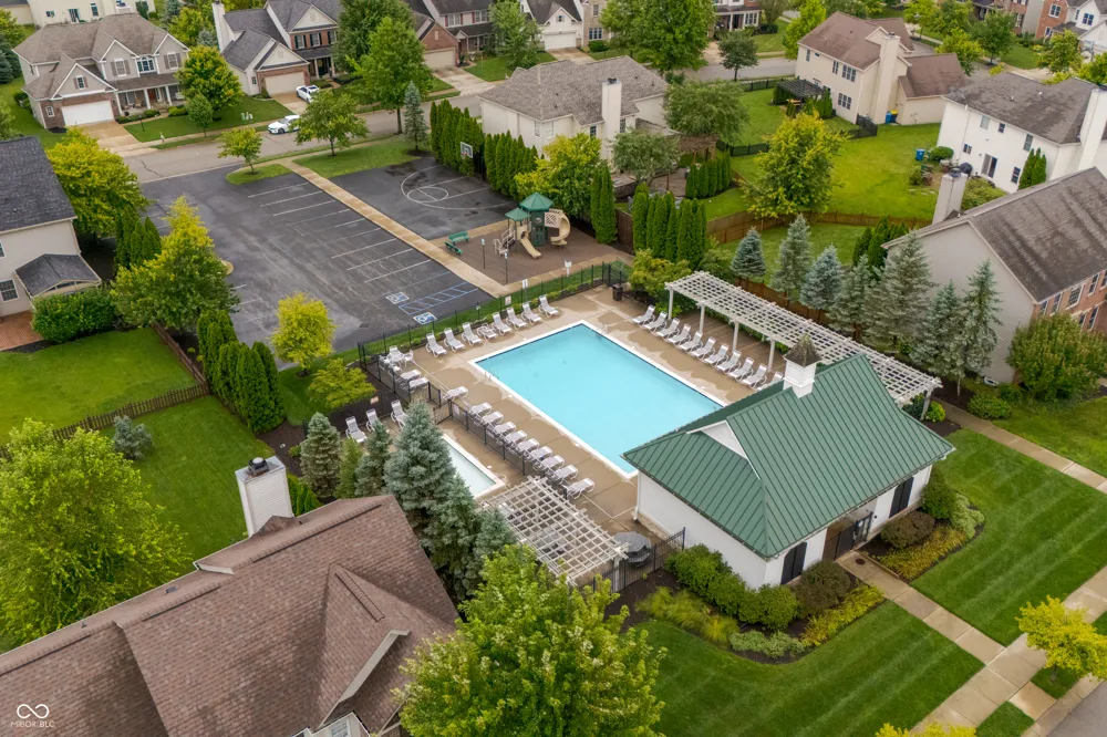 12135 Ashland Drive Fishers, IN 46037