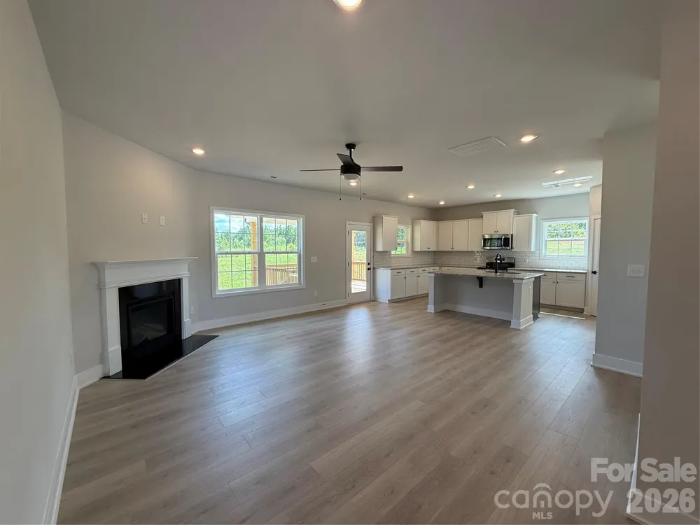 158 Kerr Walk Drive #26 Statesville, NC 28677