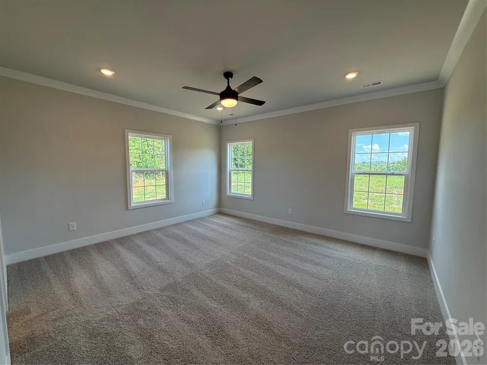 158 Kerr Walk Drive #26 Statesville, NC 28677
