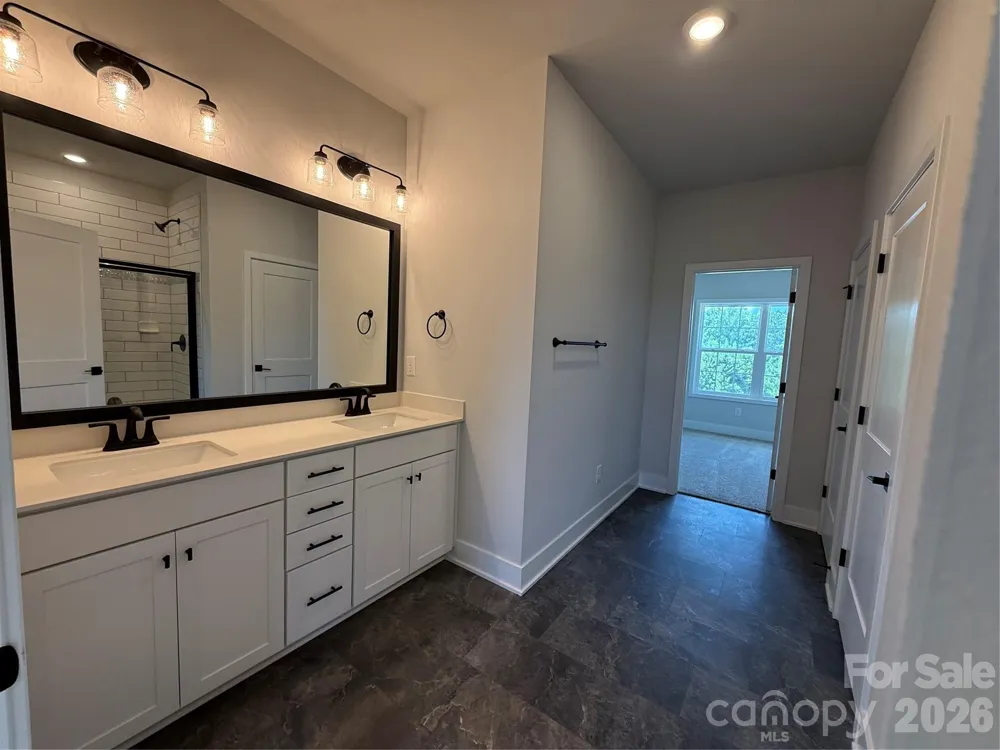 158 Kerr Walk Drive #26 Statesville, NC 28677