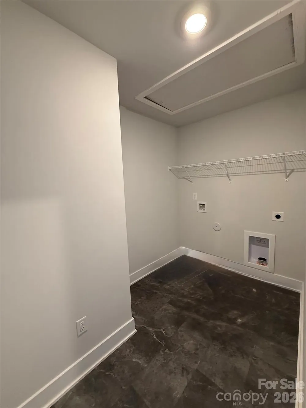 158 Kerr Walk Drive #26 Statesville, NC 28677