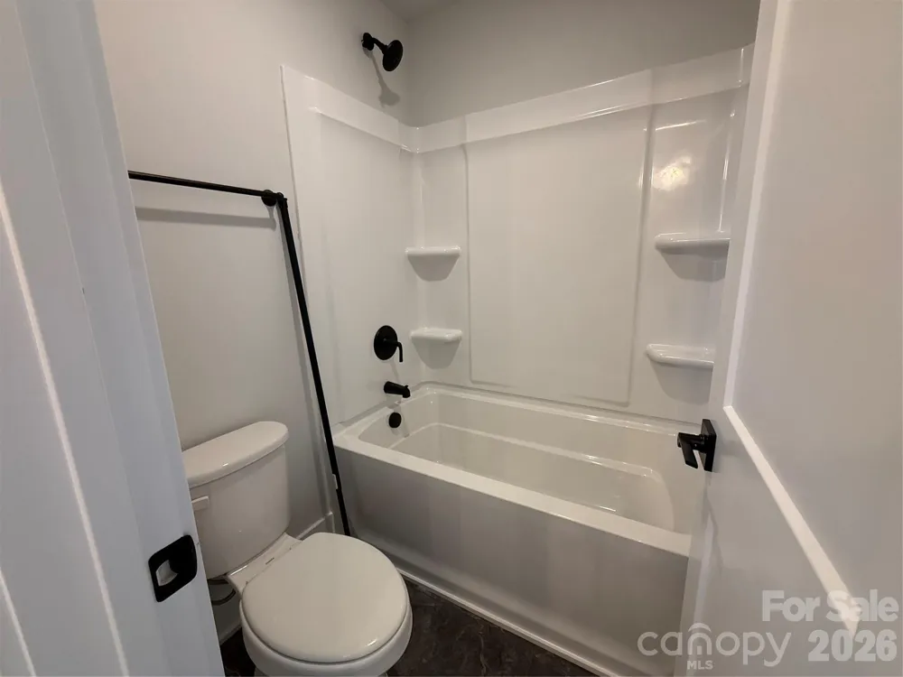 158 Kerr Walk Drive #26 Statesville, NC 28677