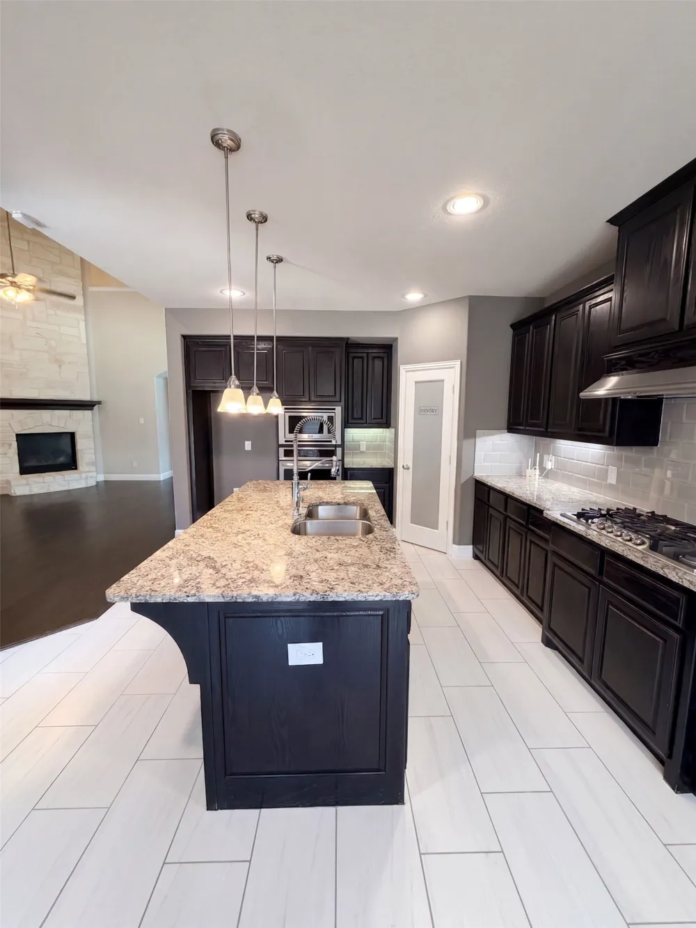9920 Pikes Peak Place Little Elm, TX 75068