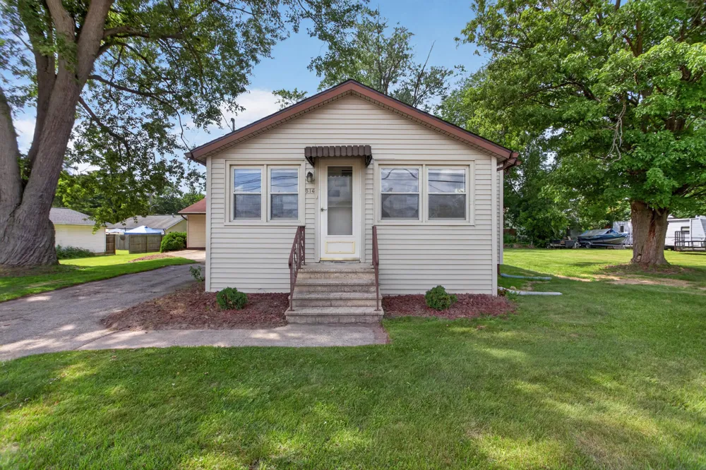 514 Fern Avenue Jackson, MI 49202