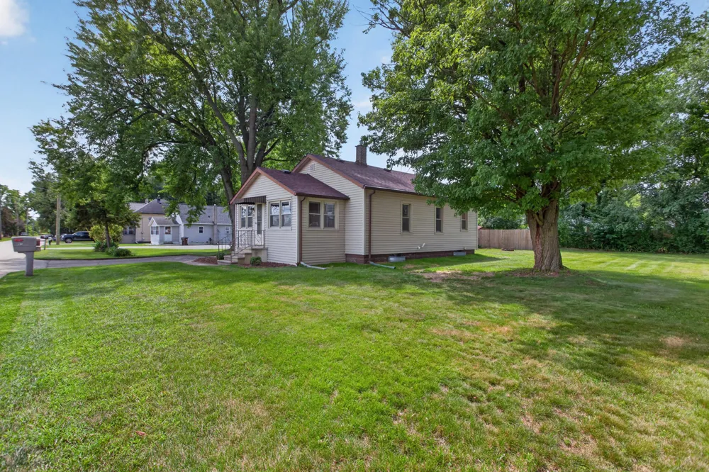 514 Fern Avenue Jackson, MI 49202