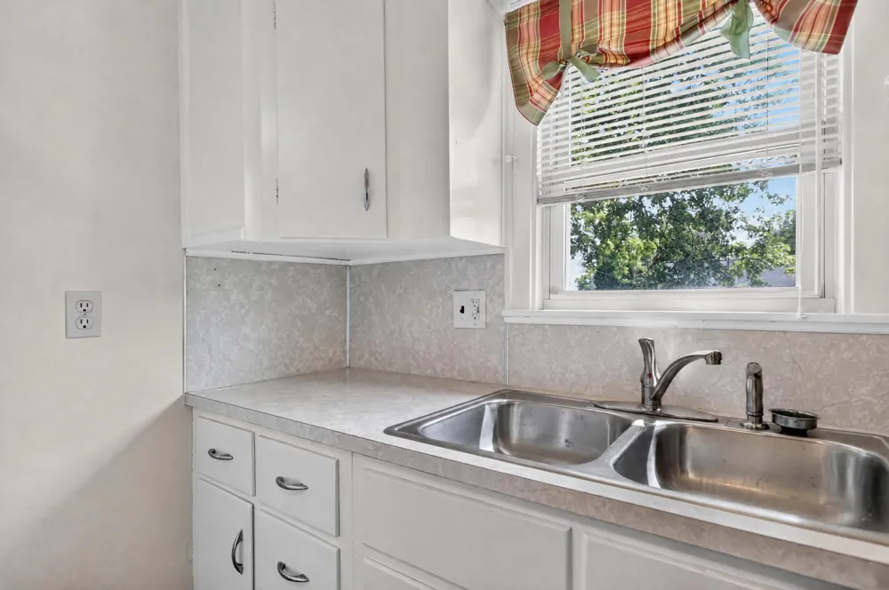 514 Fern Avenue Jackson, MI 49202