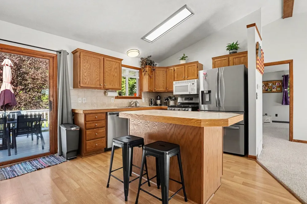 13955 Pine Lake Avenue NE Cedar Springs, MI 49319