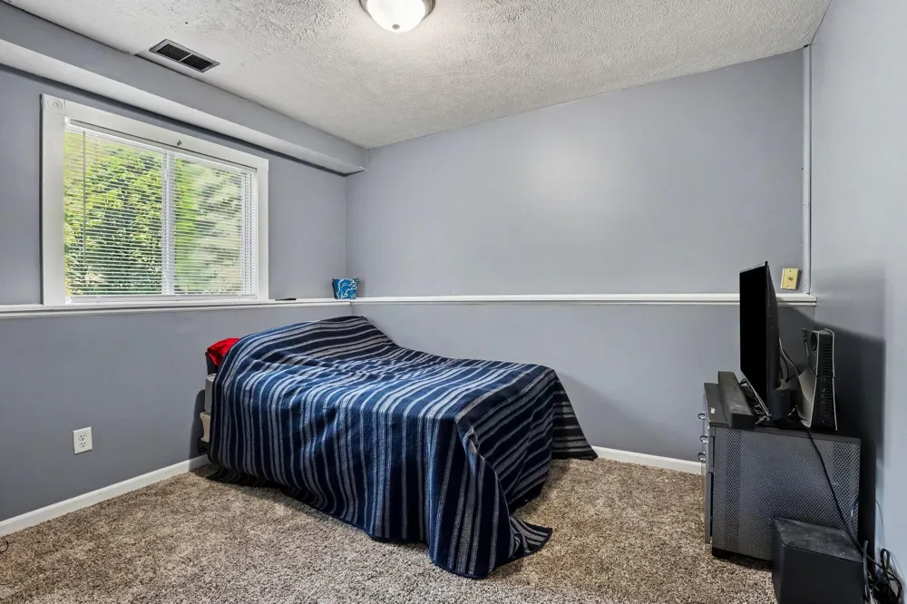 13955 Pine Lake Avenue NE Cedar Springs, MI 49319