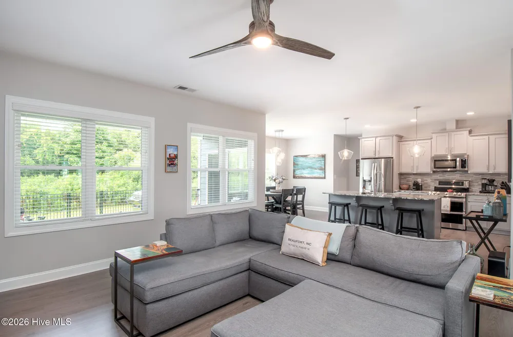 421 Taylorwood Drive Beaufort, NC 28516