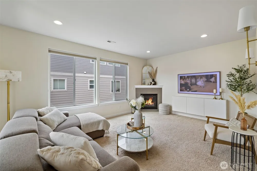 22924 79th Lane W #A Edmonds, WA 98026