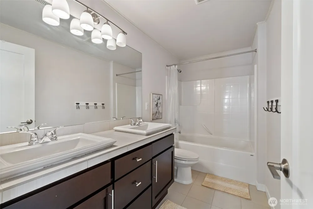 22924 79th Lane W #A Edmonds, WA 98026