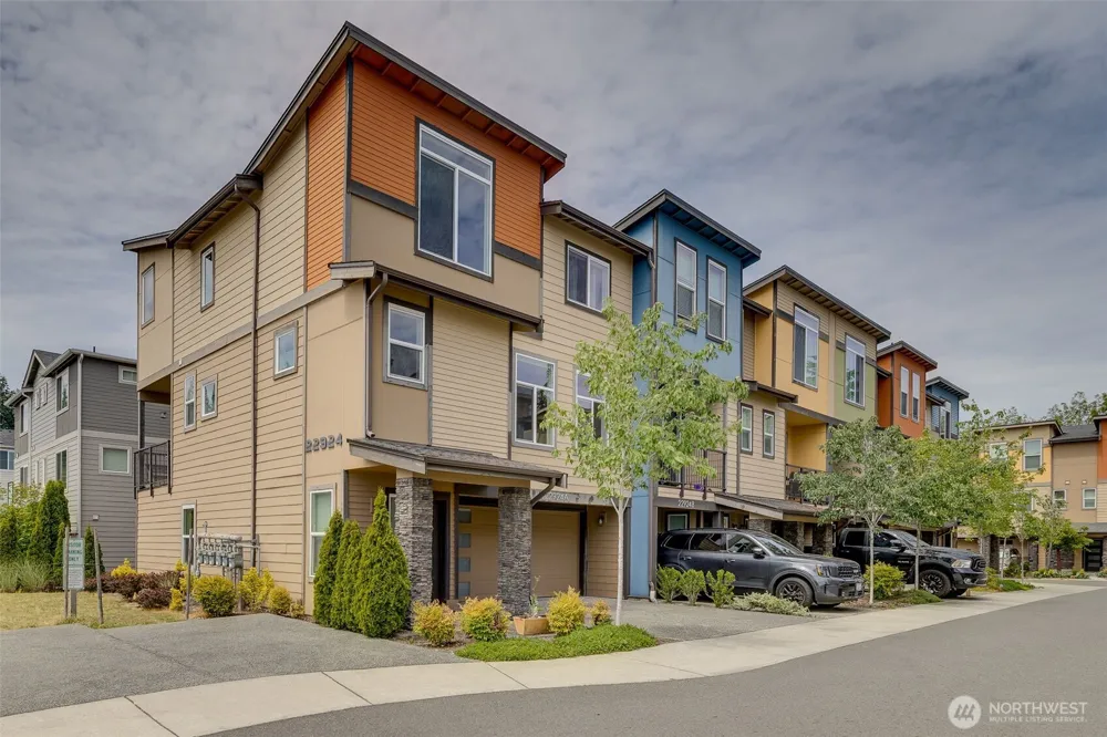 22924 79th Lane W #A Edmonds, WA 98026
