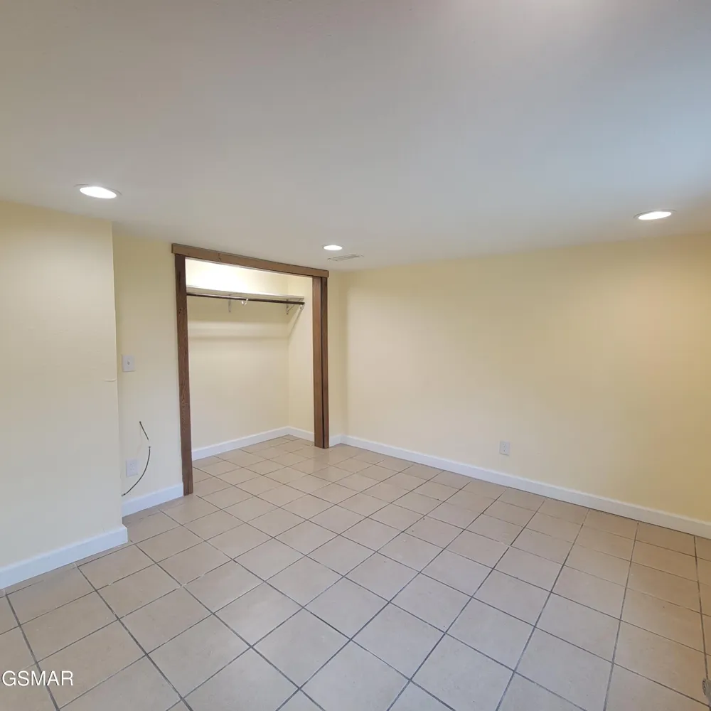 709 8th Street Newport, TN 37821