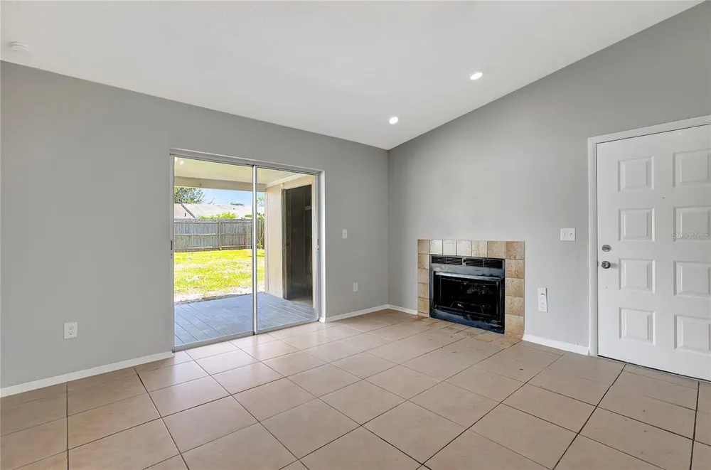 1212 COOLMONT DRIVE Brandon, FL 33511