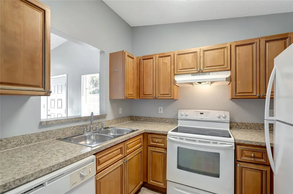 1212 COOLMONT DRIVE Brandon, FL 33511