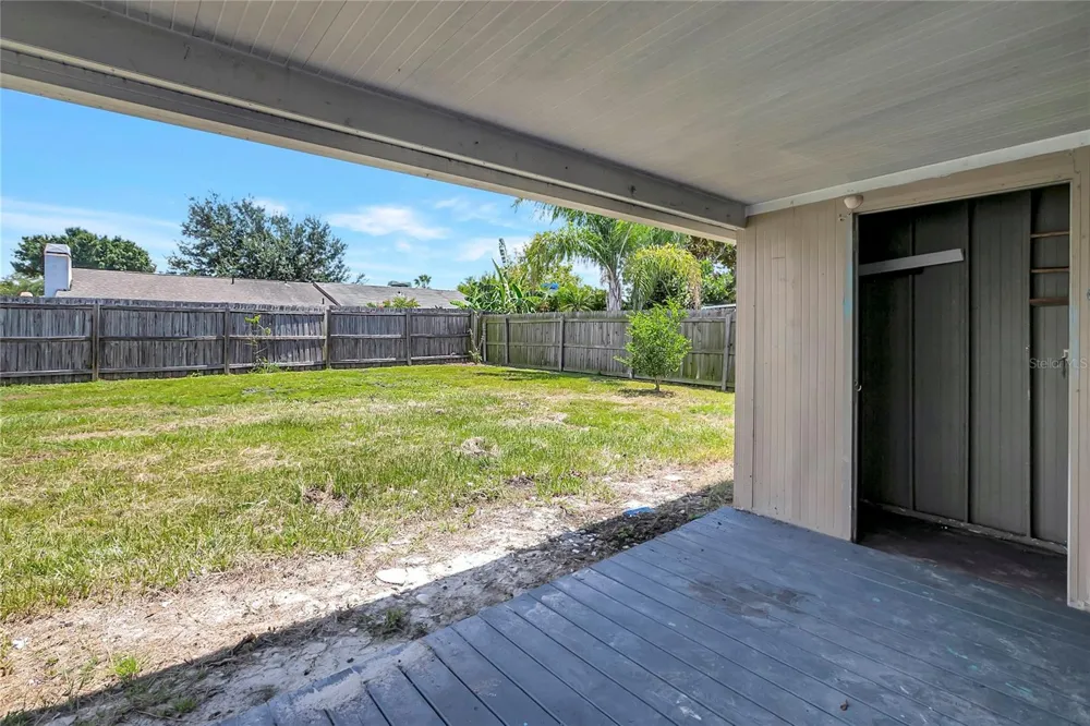 1212 COOLMONT DRIVE Brandon, FL 33511