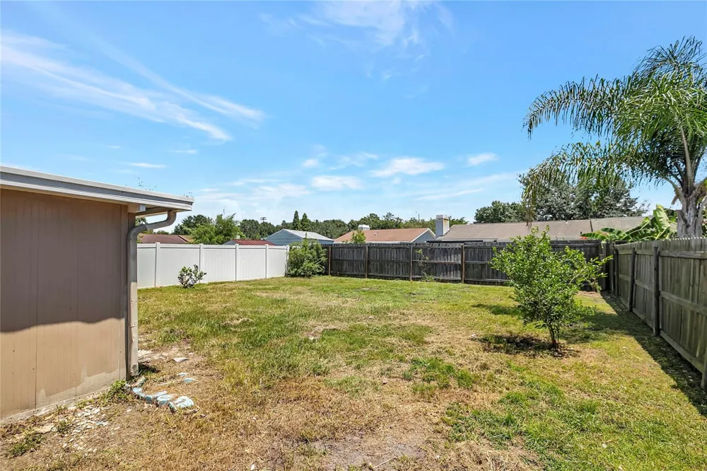 1212 COOLMONT DRIVE Brandon, FL 33511