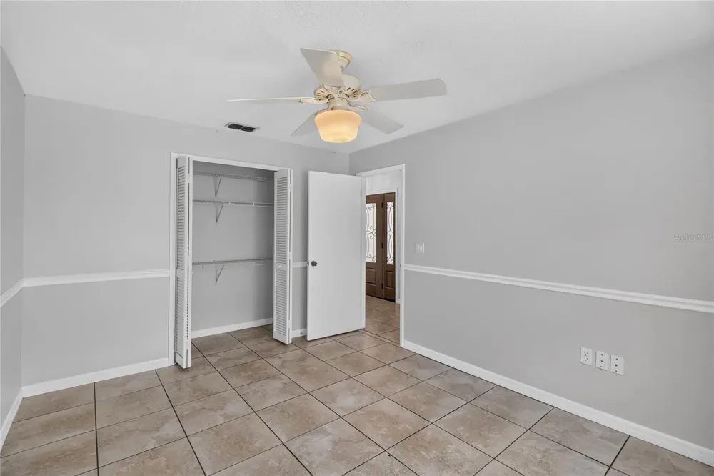 1202 VALENCIA LANE Auburndale, FL 33823