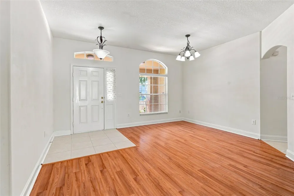 30501 IVERSON DRIVE Wesley Chapel, FL 33543